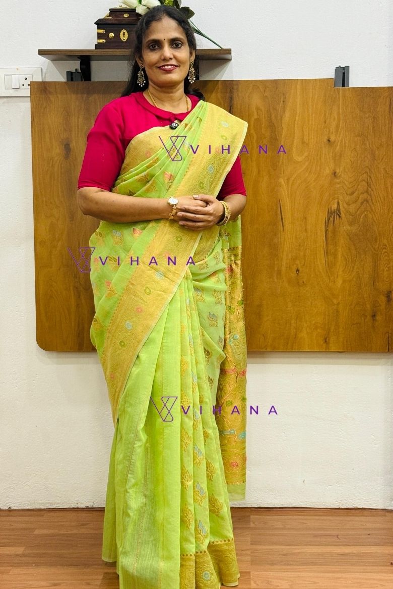 Kanjivaram Inspired Parrot -Green Cotton Linen Saree