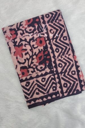 Beautifully  Handcrafted elegance in soft  Mul Mul Cotton Saree