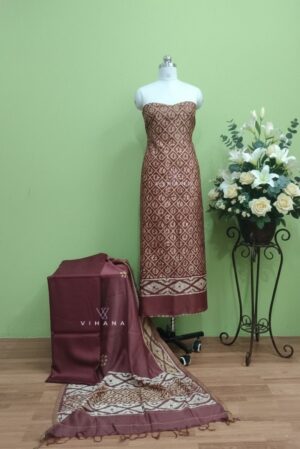 Premium Maheswari Silk Batik Print Salwar Suit – Rich Maroon with Gicha Border