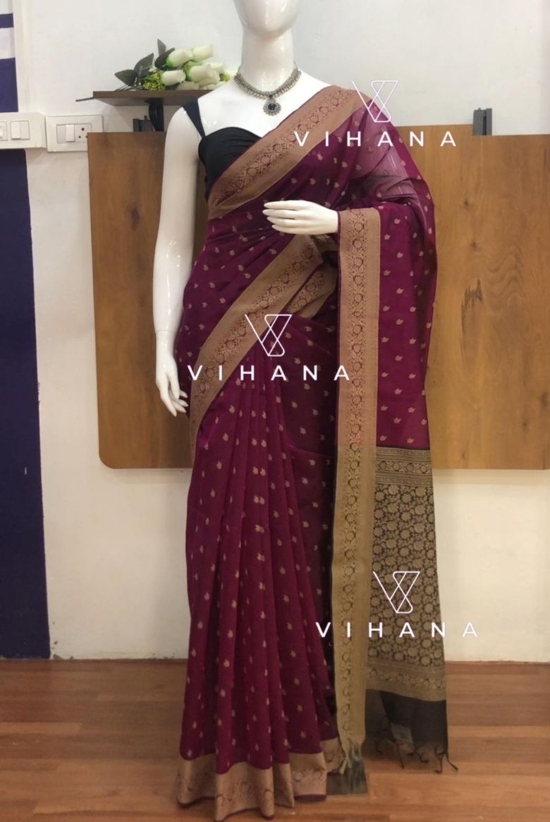 Premium Pure Handloom Cotton Saree Dark Magenta and Black Elegance - Image 6