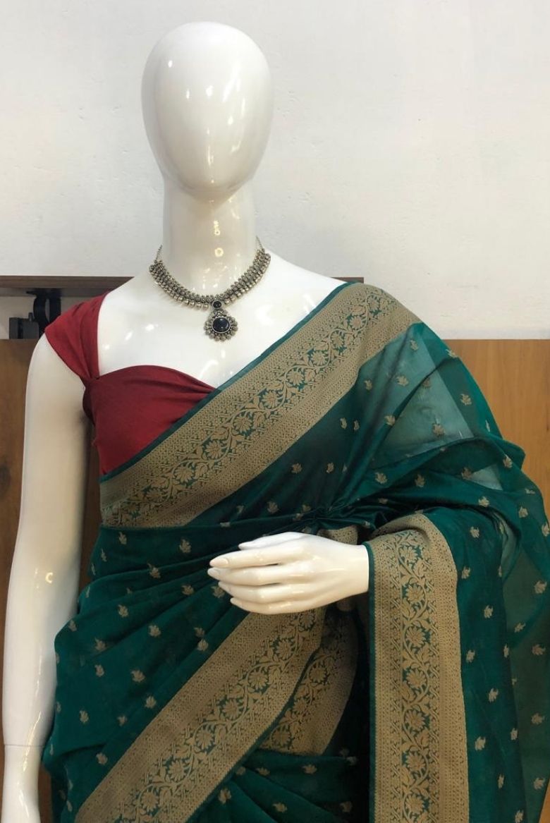 Premium Pure Handloom Cotton Saree Peacock Green and Red Elegance - Image 4