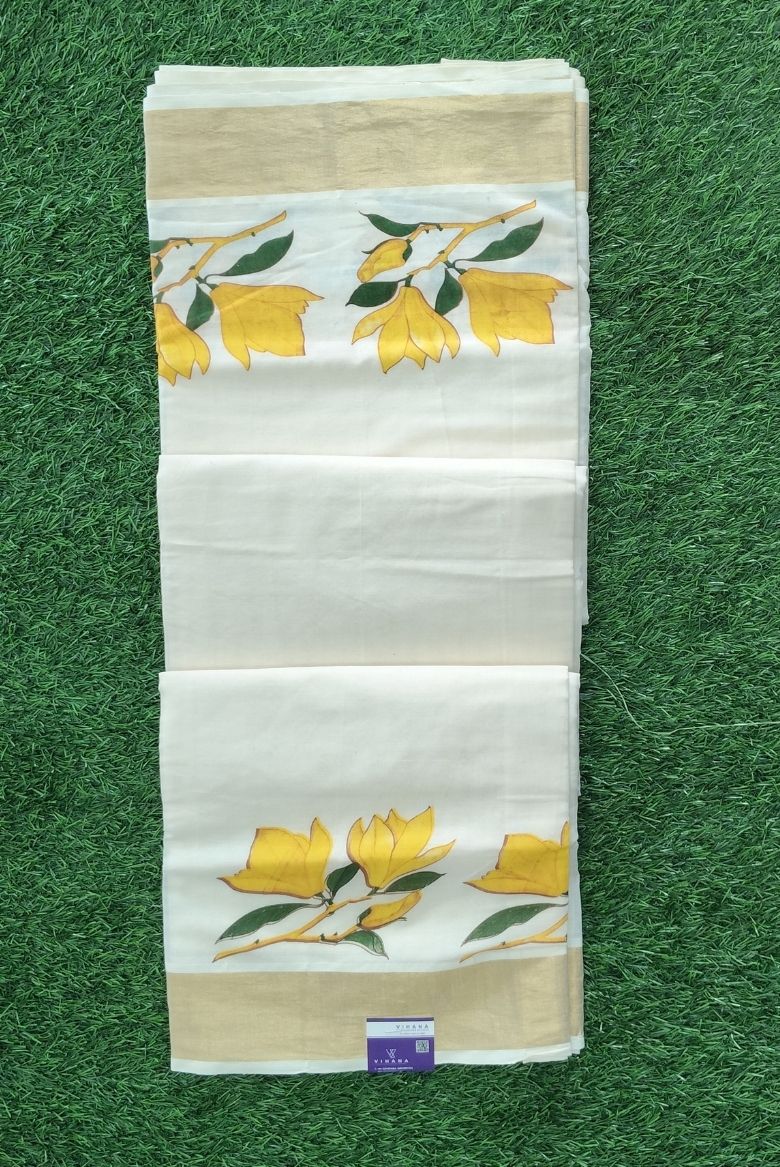 Elegant Kerala Kasavu Saree with Hand-Painted Yellow Florals - Image 2