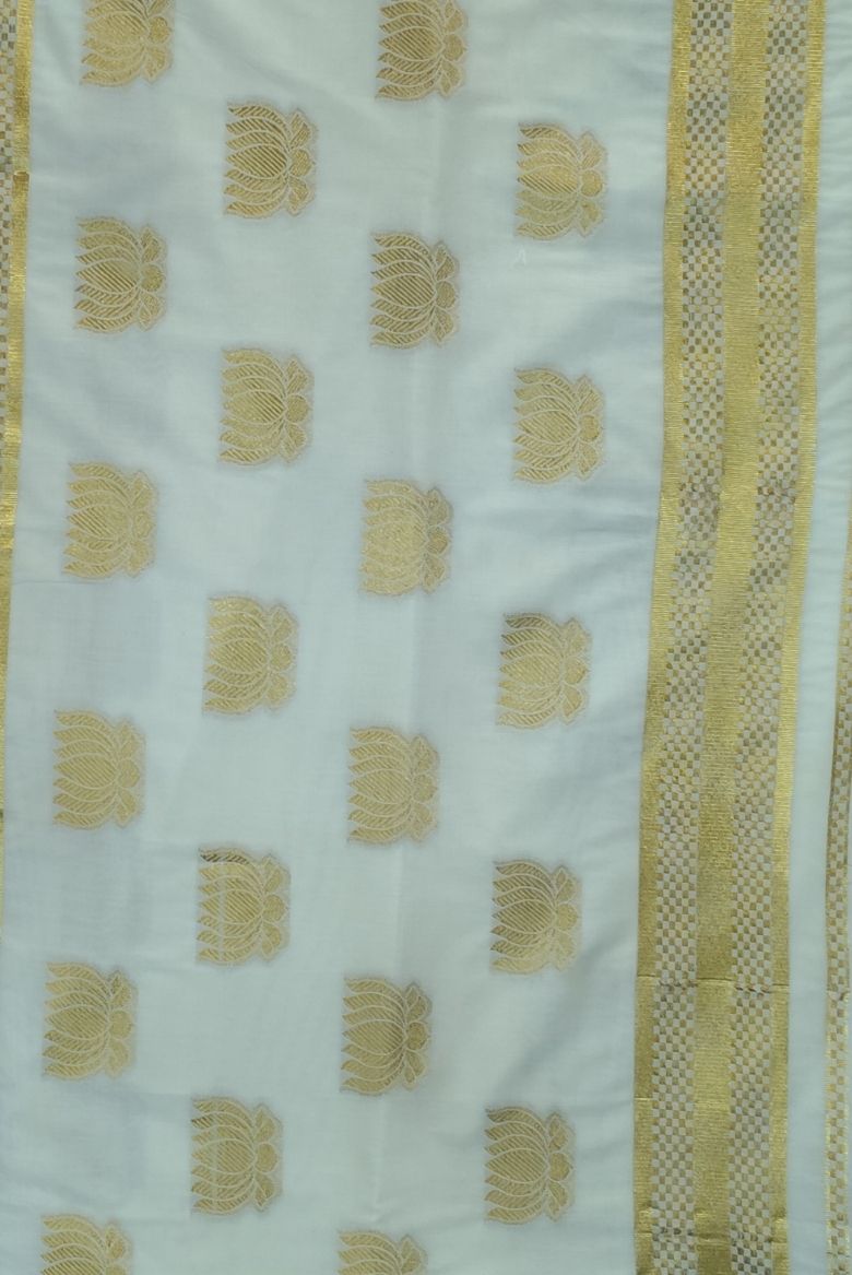 Kerala Handloom Heavy Jacquard Gold Design Set Saree - Image 3