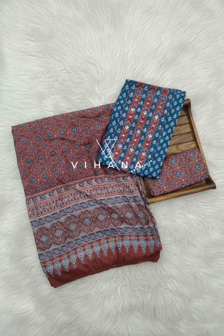 Electric Blue Screen Print Cotton Suit Material - Image 5