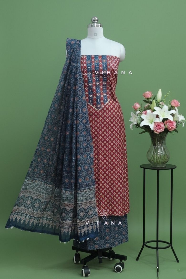 Foxy Maroon Screen Print Cotton Suit Material