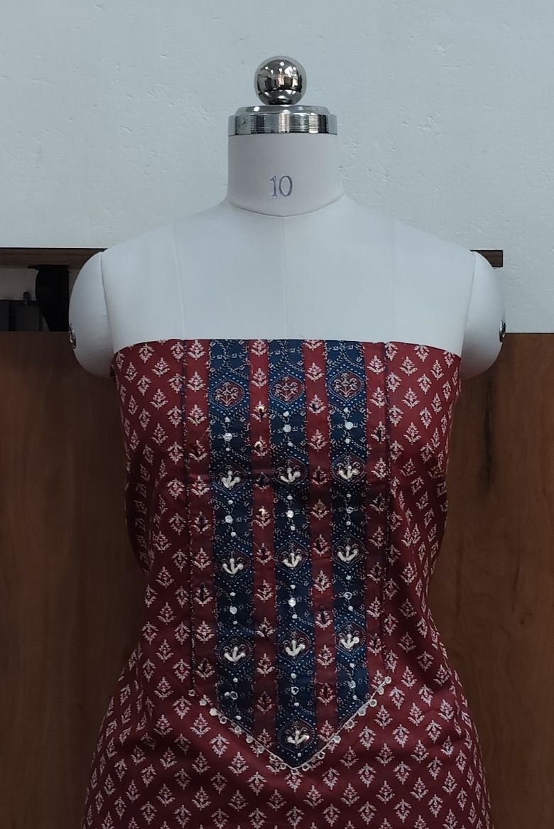 Foxy Maroon Screen Print Cotton Suit Material - Image 6