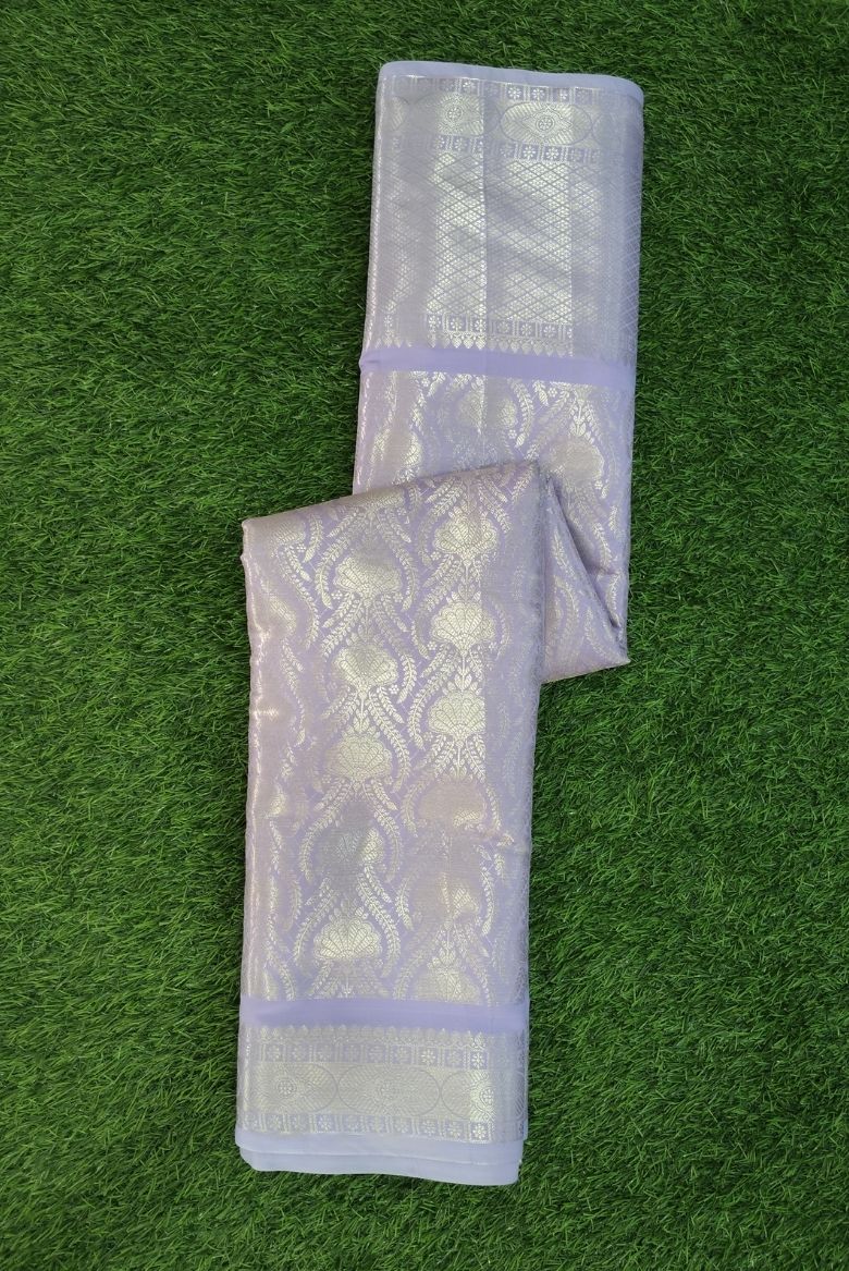 Lavender Kanjivaram Inspired Tissue Silk Saree - Image 3