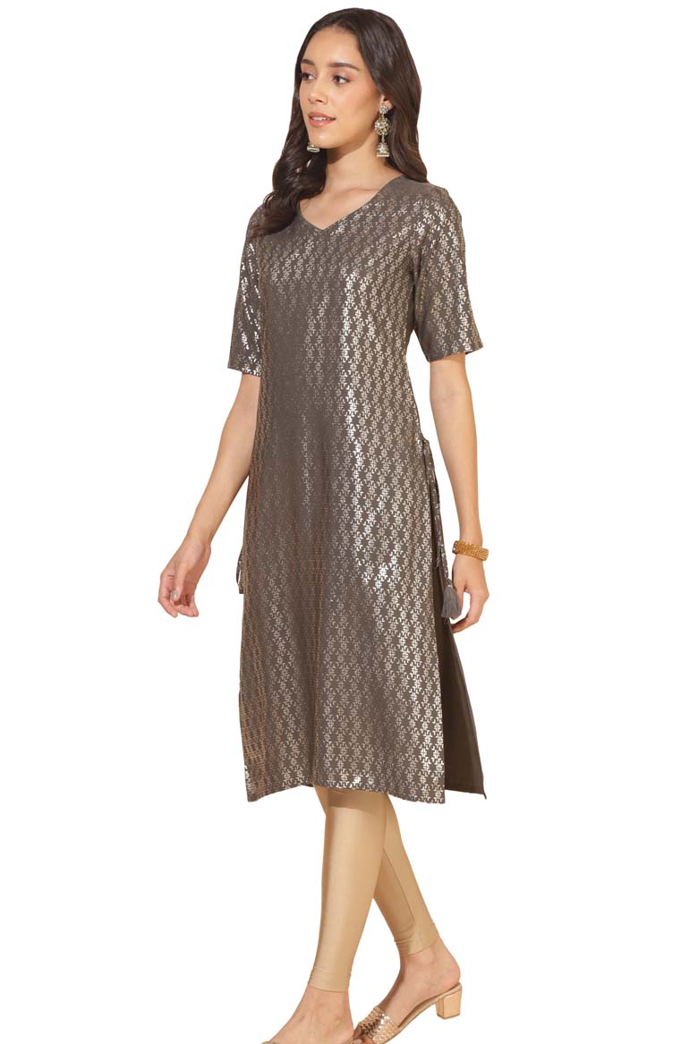 Grey Crepe Foil Printed Straight Kurta - Image 4