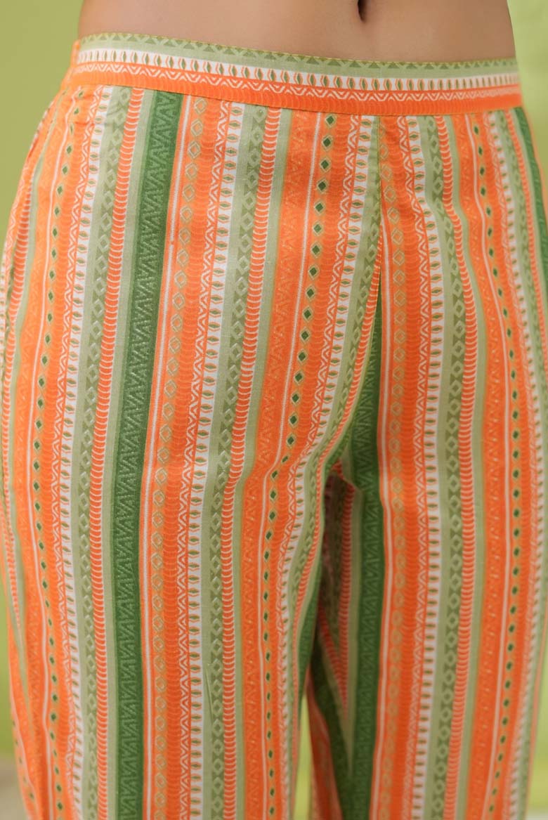 White Cotton Blend Printed Straight Kurta Set - Image 4