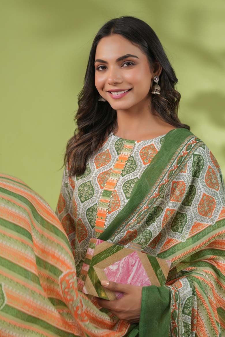 White Cotton Blend Printed Straight Kurta Set - Image 7