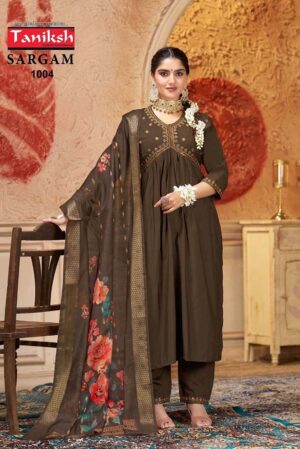 Alia Cut Kurti with Bottom and Dupatta (color-Brown)