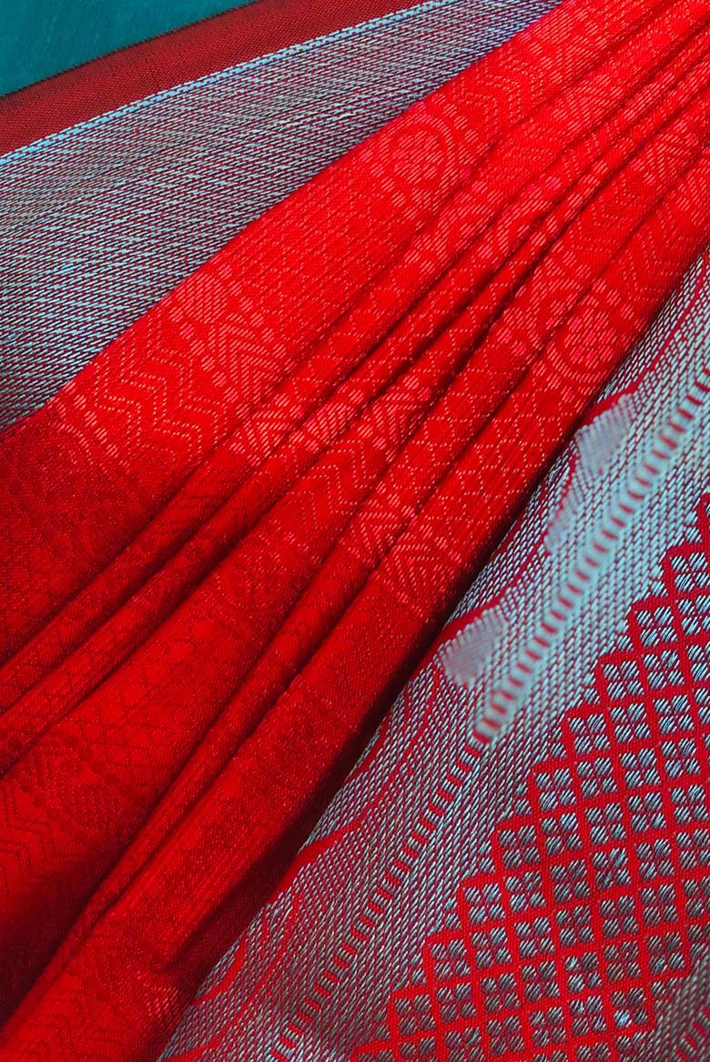 Brick Red Banarasi Silk Saree with Unstitched Blouse piece - Image 4
