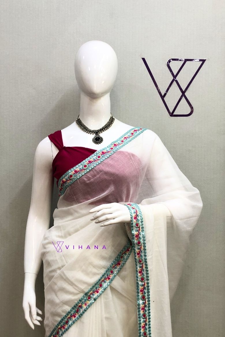 White Mul Cotton Saree with Embroidery Lace Border - Image 3