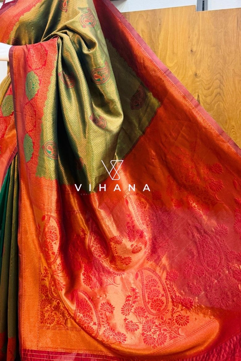 Dark Green Banarasi Saree with Maroon Border - Image 6