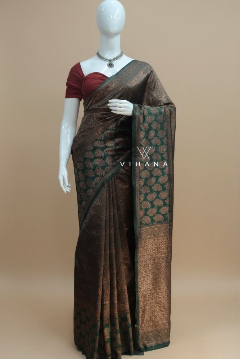 Green Banarassi Silk Saree - Image 6